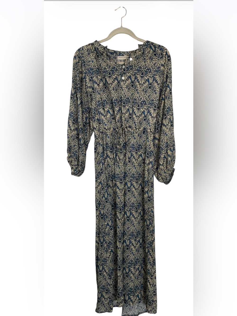 Like New Maison Hotel maxi dress all-over blue and cream floral paisley Sz S